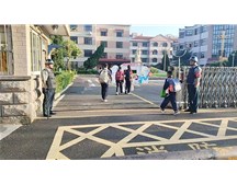 秋季開學首日：通元保安堅守崗位 守護校園平安